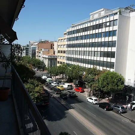Апартаменты Animi Remissio Seductive 3 Bedroom Close To Metro And Acropolis